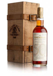 Subastada botella de Macallan por 40,000 dólares 3 Macallan Anniversary 50 Años