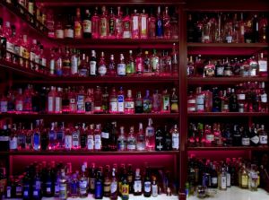 Record Guinness de Ginebras a un local de Valencia 3 Doce Gin CLub