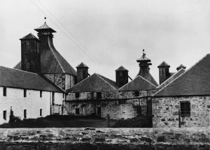 Port Ellen y Brora vuelven a abrir sus puertas 4 Fotografía de la antigua destilería de Port Ellen